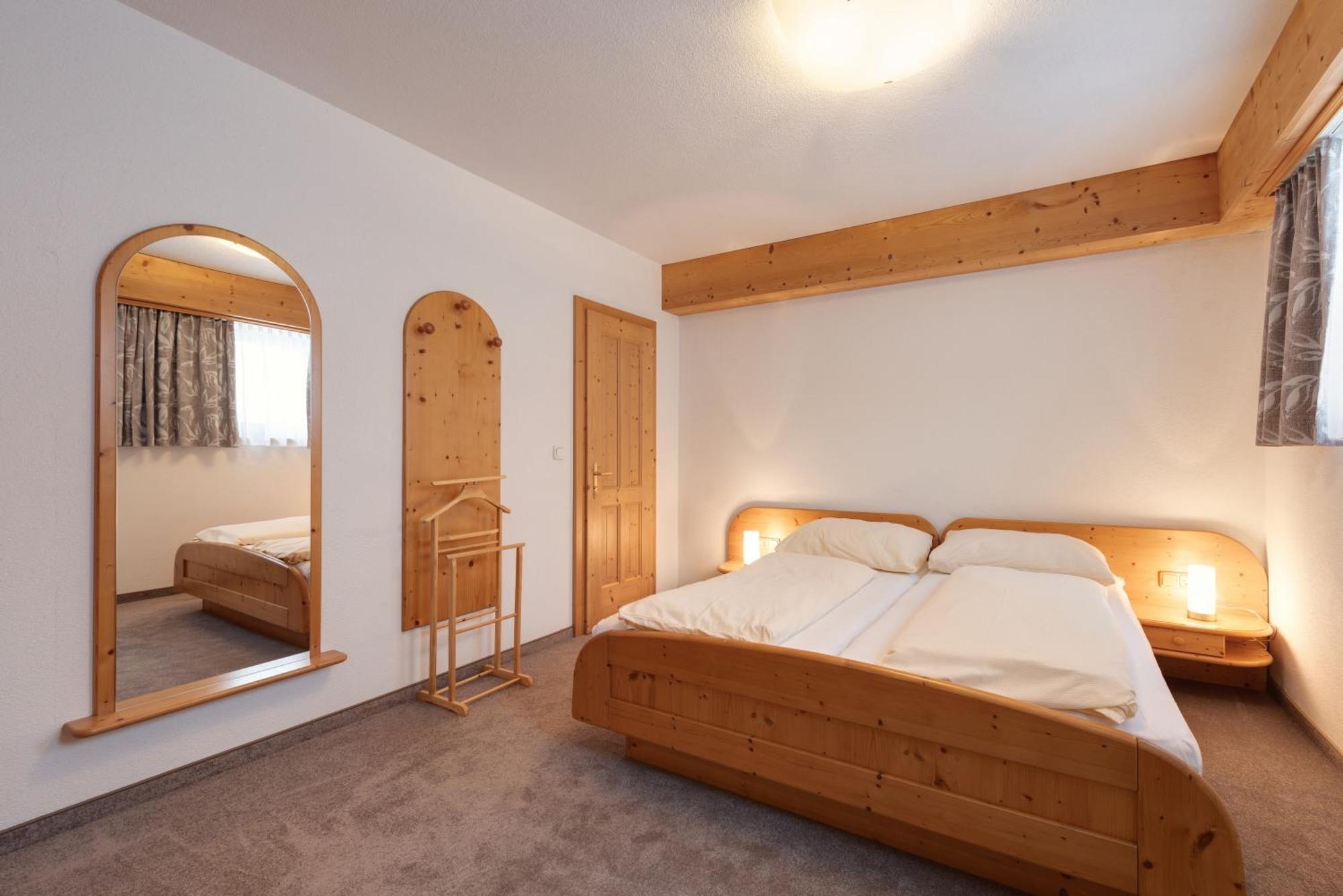 Appartements Barbara ซังคท์อันทอนอัมอาร์ลแบร์ก ภายนอก รูปภาพ